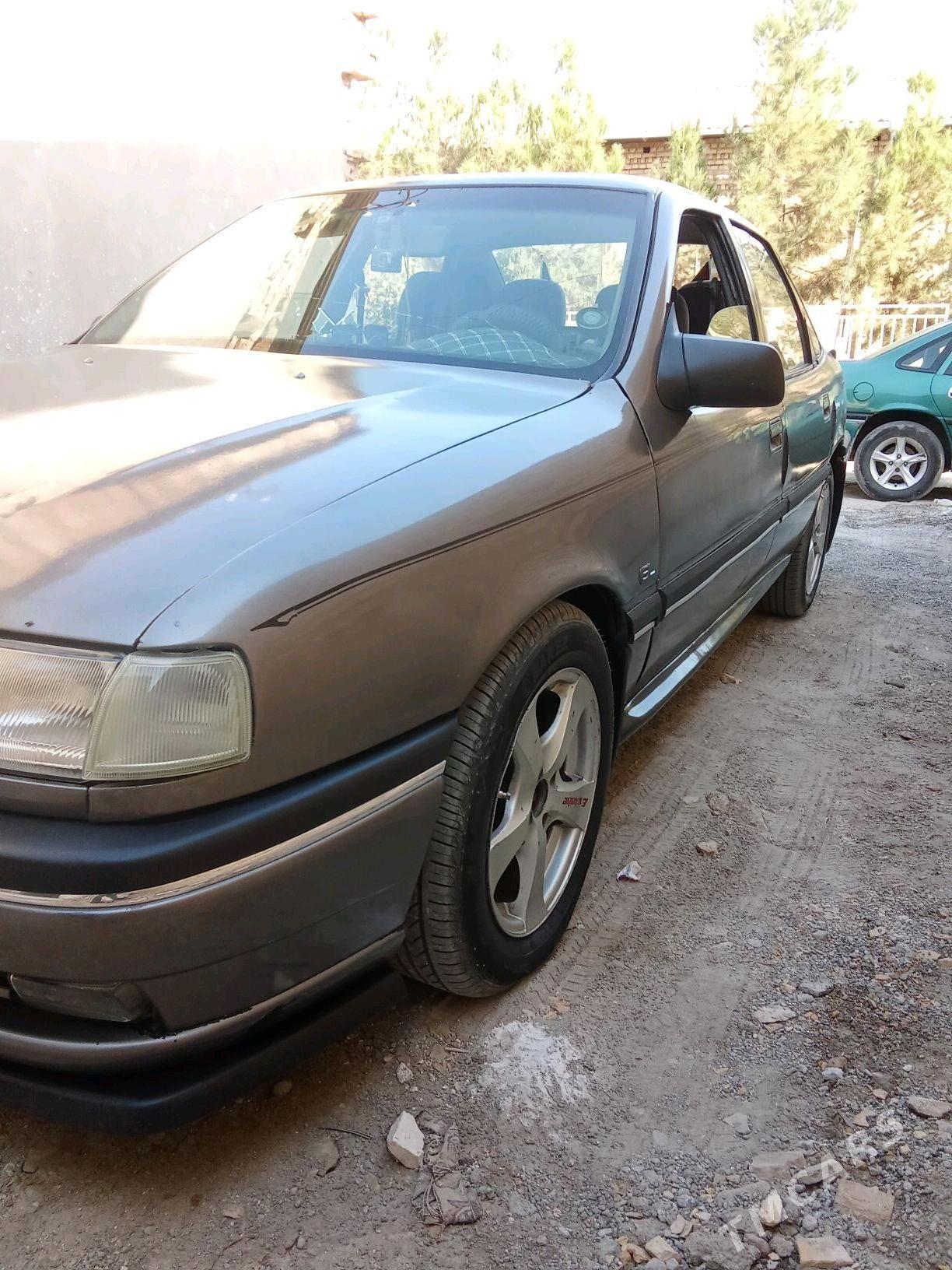 Opel Vectra 1989 - 30 000 TMT - Türkmenabat - img 4