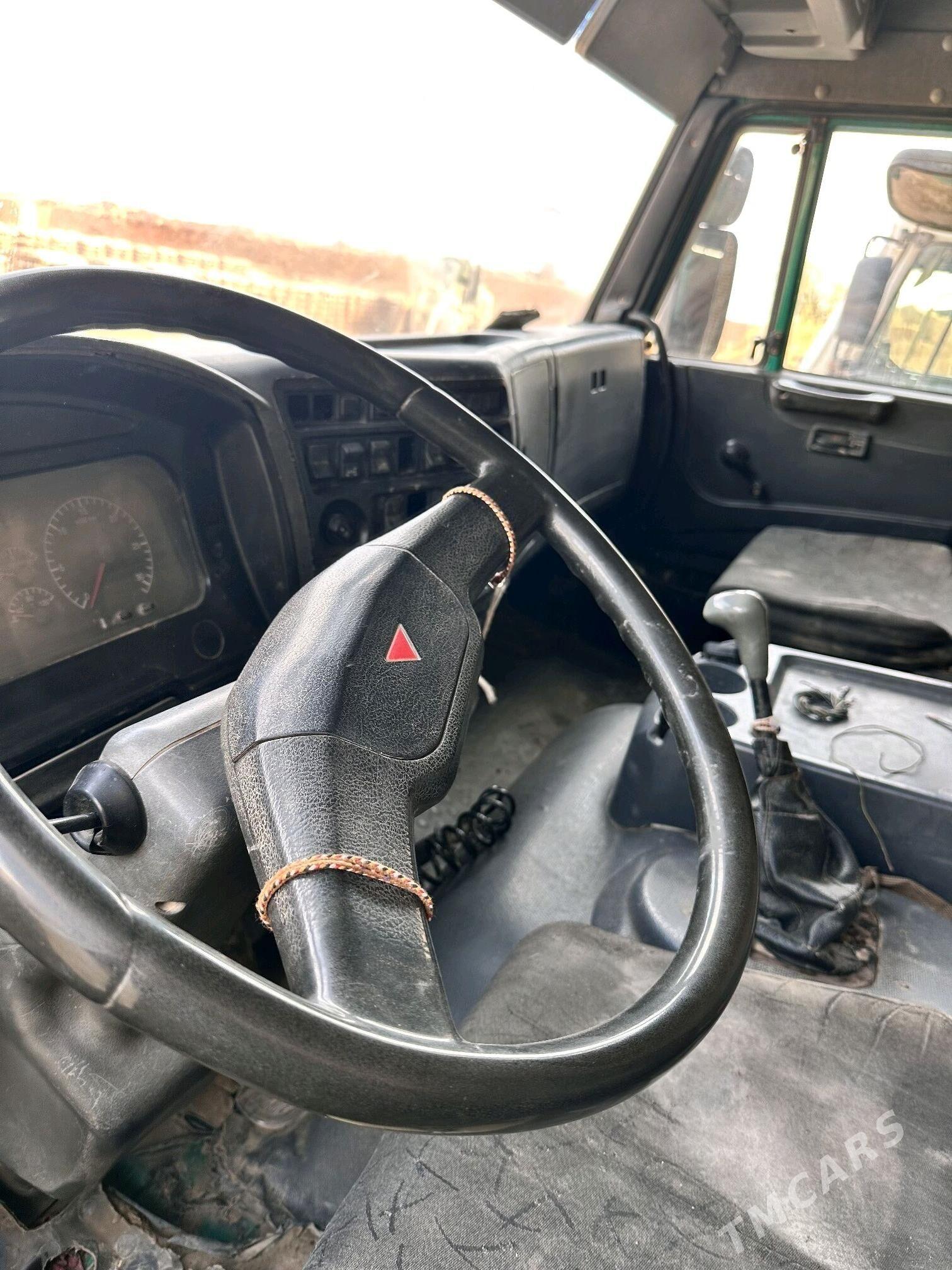 Kamaz Euro 3 2015 - 300 020 TMT - Керки - img 5