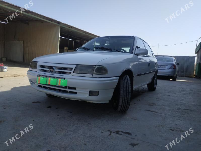 Opel Astra 1992 - 33 000 TMT - Бабадайхан - img 1