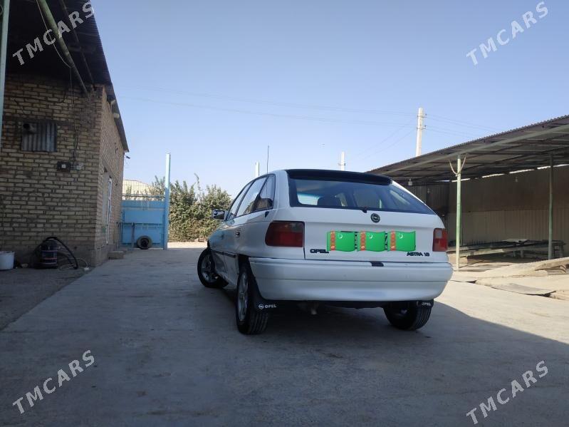 Opel Astra 1992 - 33 000 TMT - Бабадайхан - img 2