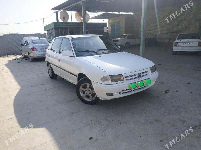 Opel Astra 1992 - 33 000 TMT - Бабадайхан - img 3