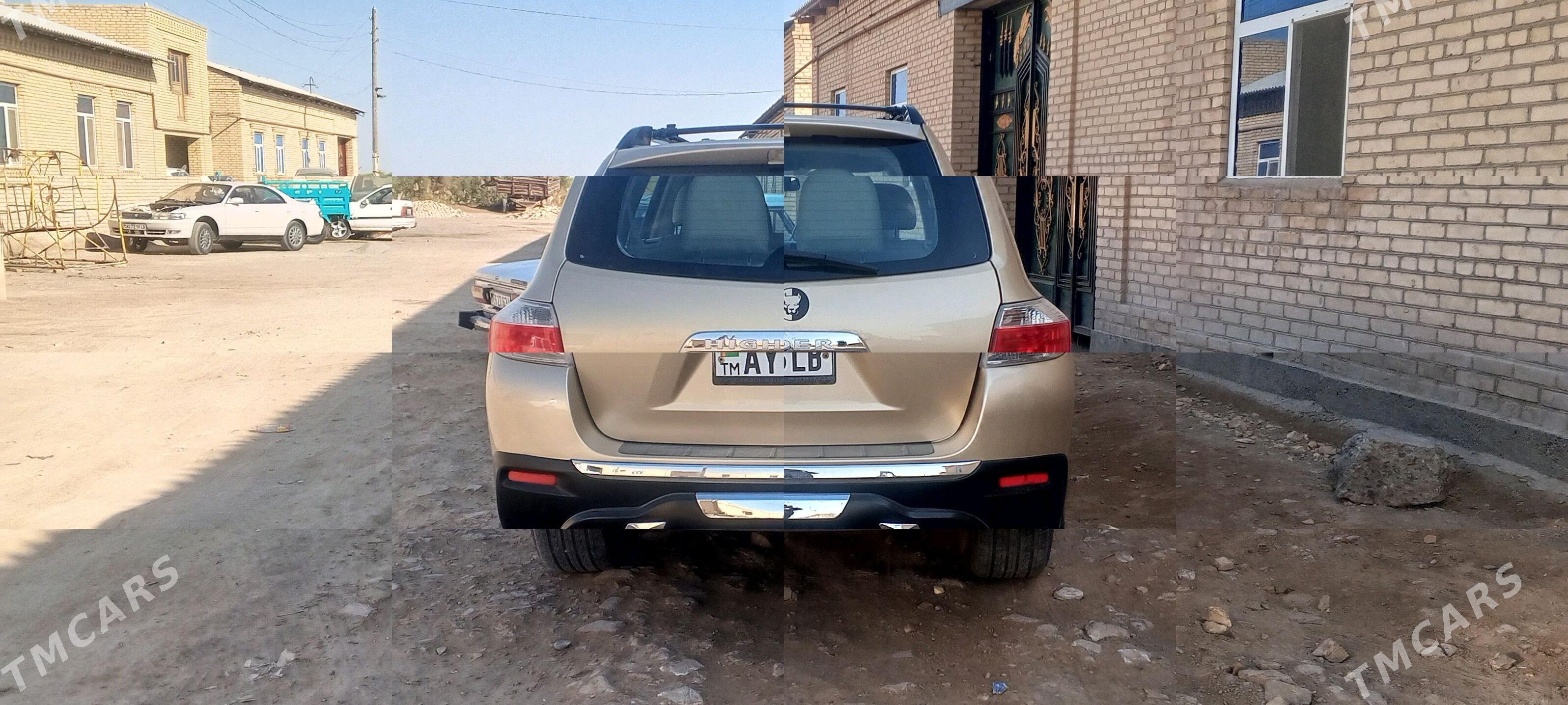 Toyota Highlander 2009 - 300 000 TMT - Дянев - img 2