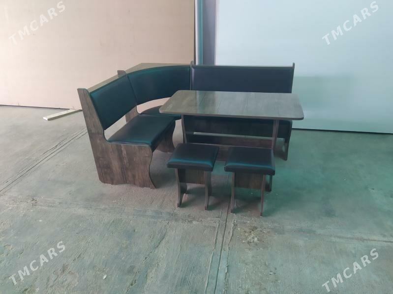 Kuhyny ugalok - Garadamak - img 1