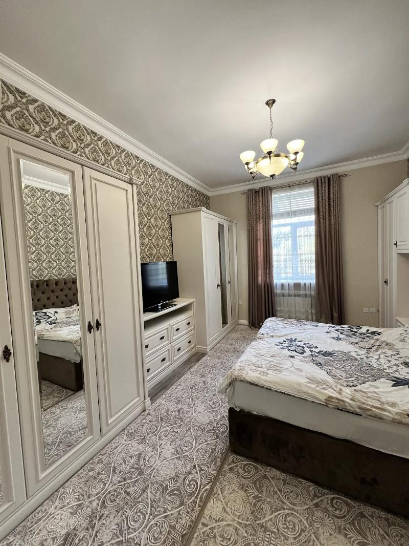 AK-ALTYN/3-KOMNAT.KWARTIRA - Ким район - img 1