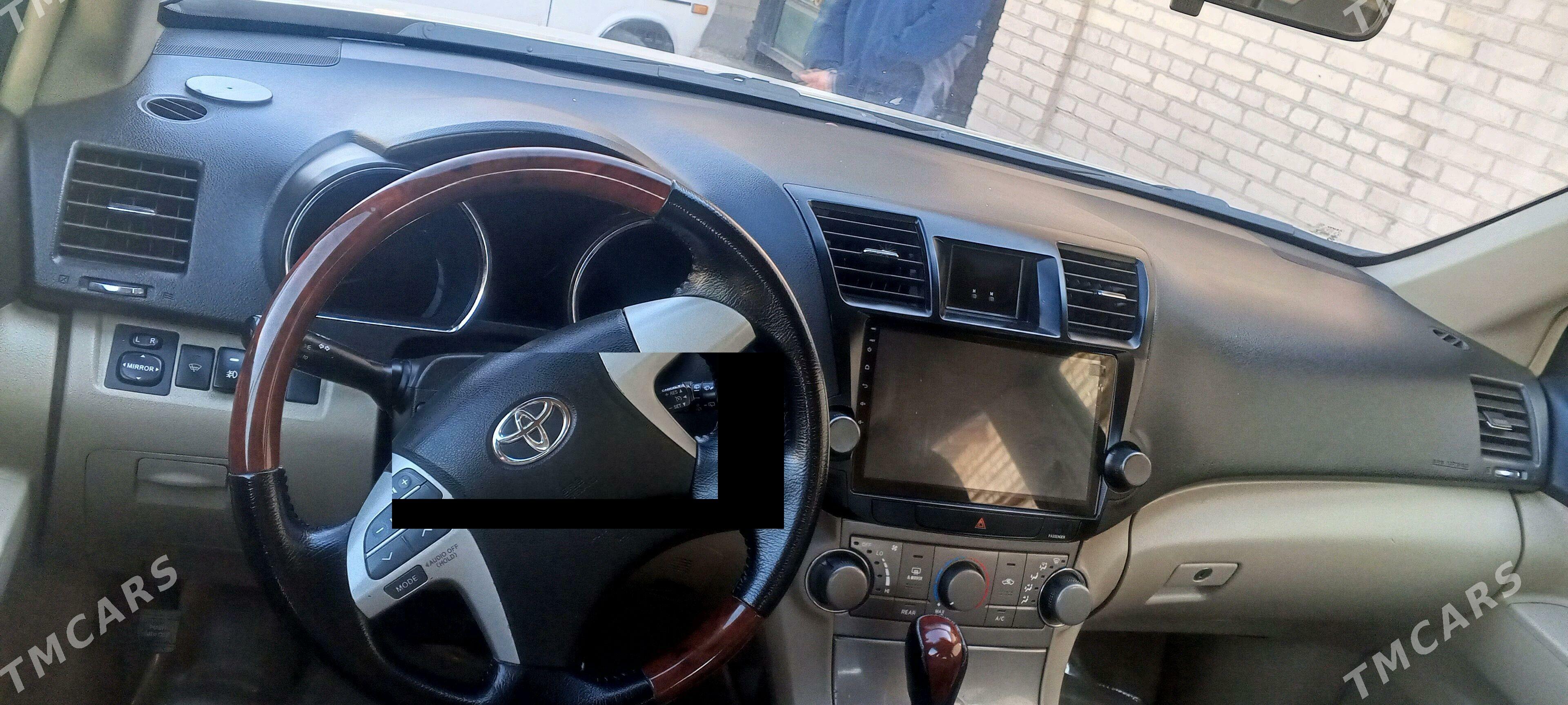 Toyota Highlander 2009 - 300 000 TMT - Дянев - img 4