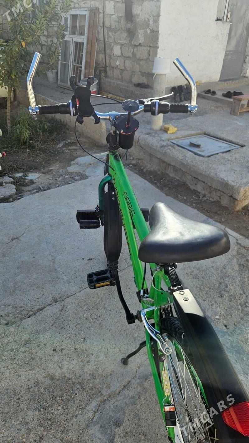 Turkmenistan welik - Гызыларбат - img 3