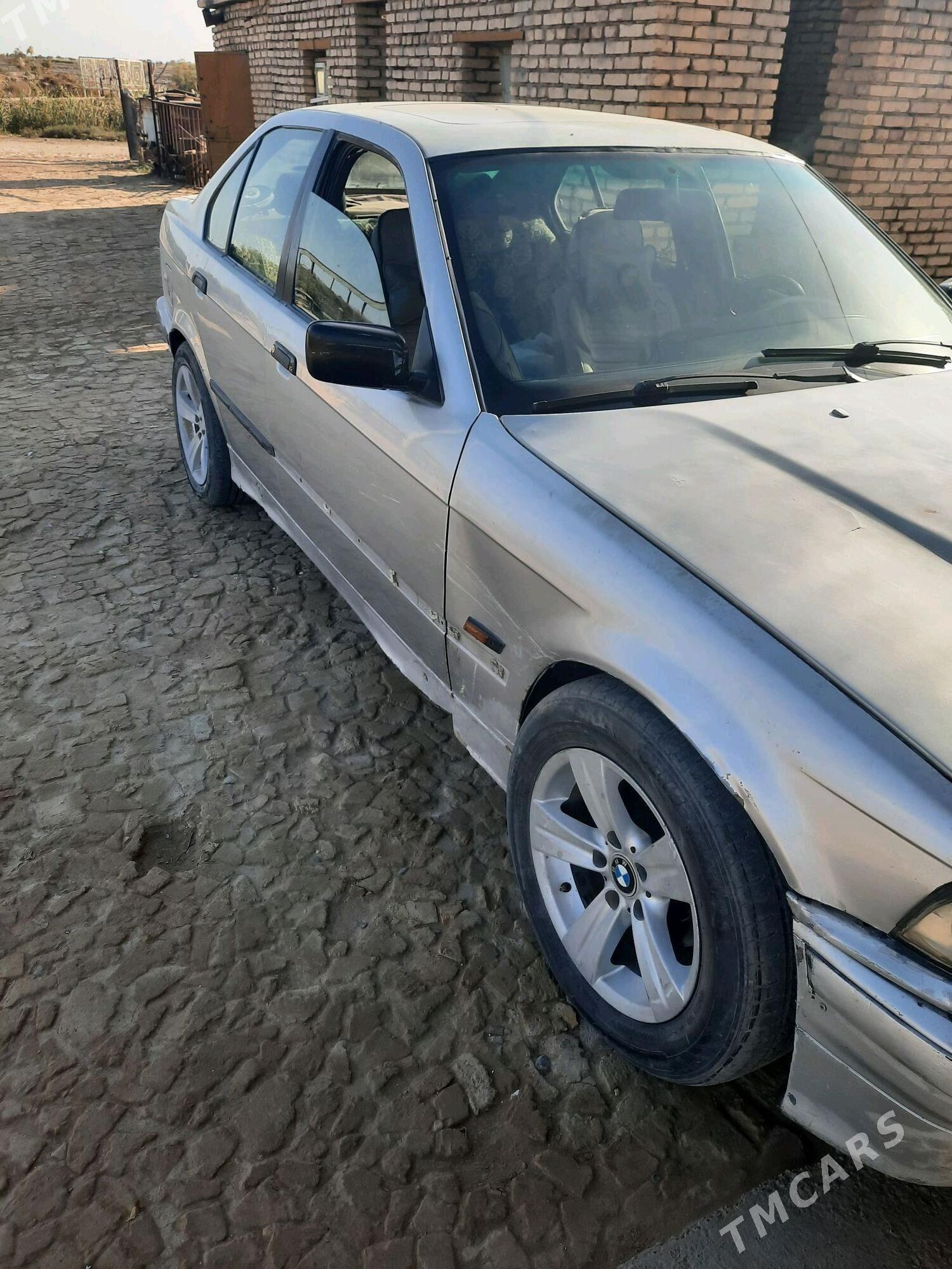 BMW 320 1992 - 18 000 TMT - Sakarçäge - img 1