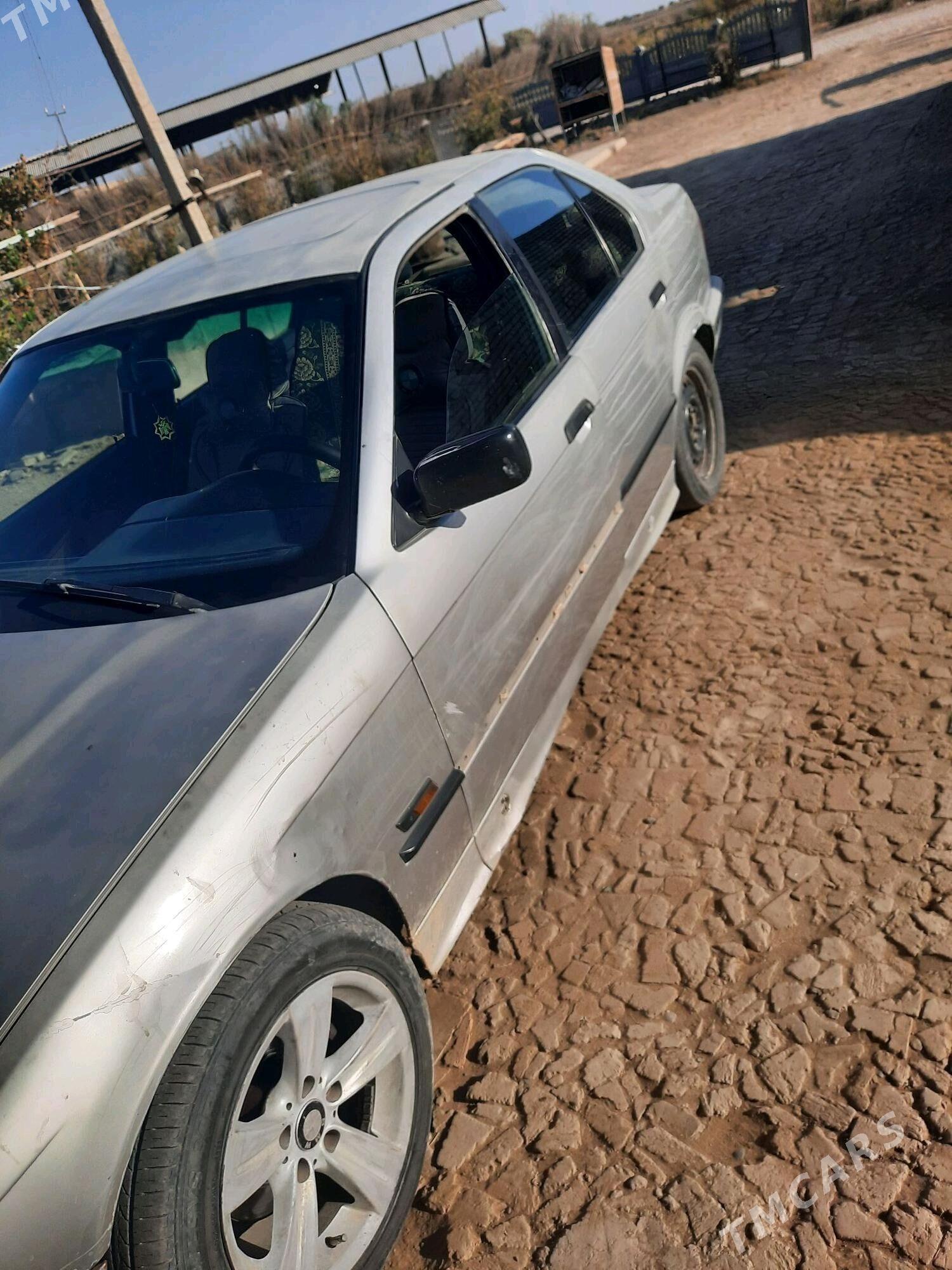 BMW 320 1992 - 18 000 TMT - Sakarçäge - img 5