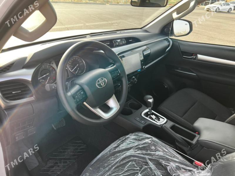 Toyota Hilux 2025 - 666 400 TMT - Aşgabat - img 5