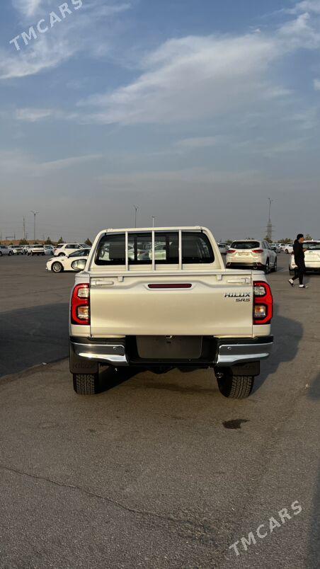 Toyota Hilux 2025 - 656 600 TMT - Aşgabat - img 3