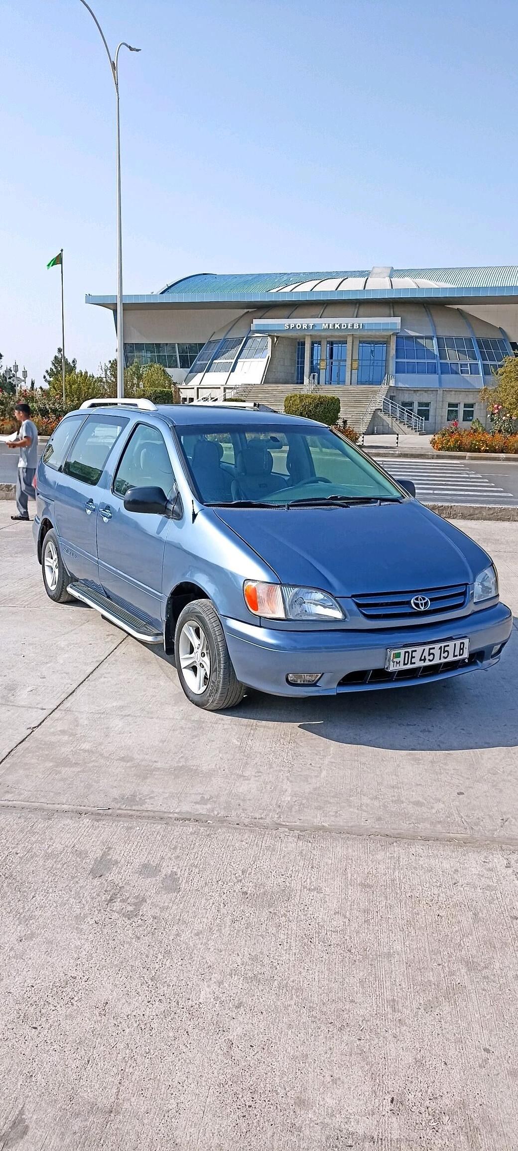 Toyota Sienna 2001 - 150 000 TMT - Туркменабат - img 8