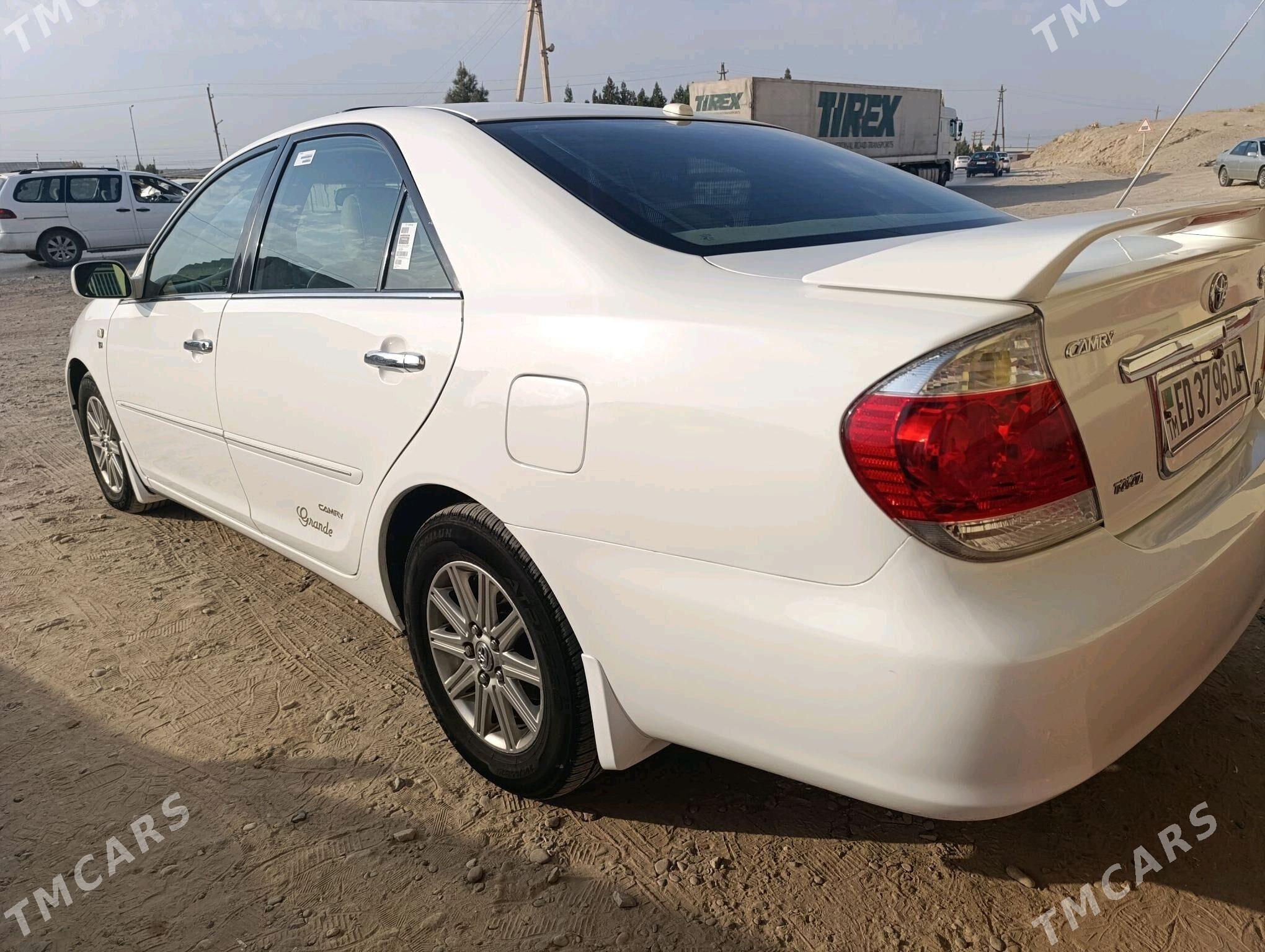 Toyota Camry 2005 - 200 000 TMT - Керки - img 4