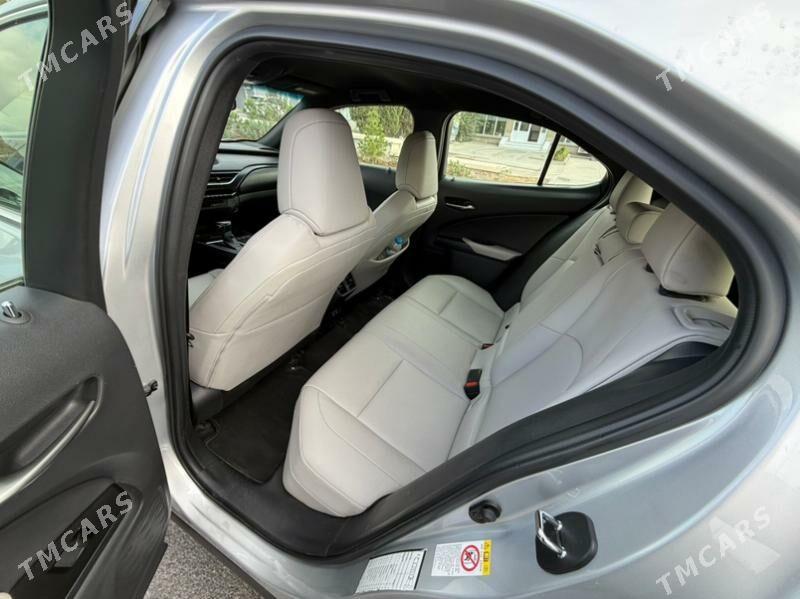 Lexus UX 200 2019 - 400 000 TMT - Türkmenbaşy - img 5
