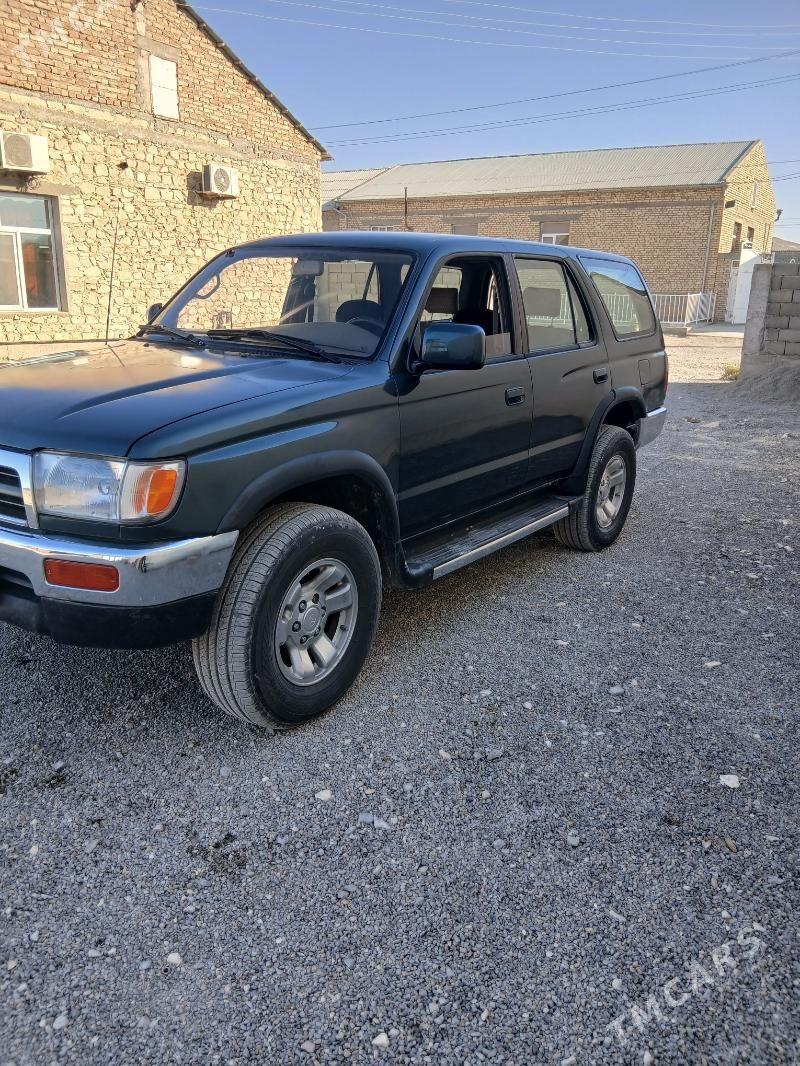 Toyota 4Runner 1996 - 140 000 TMT - Гызыларбат - img 1