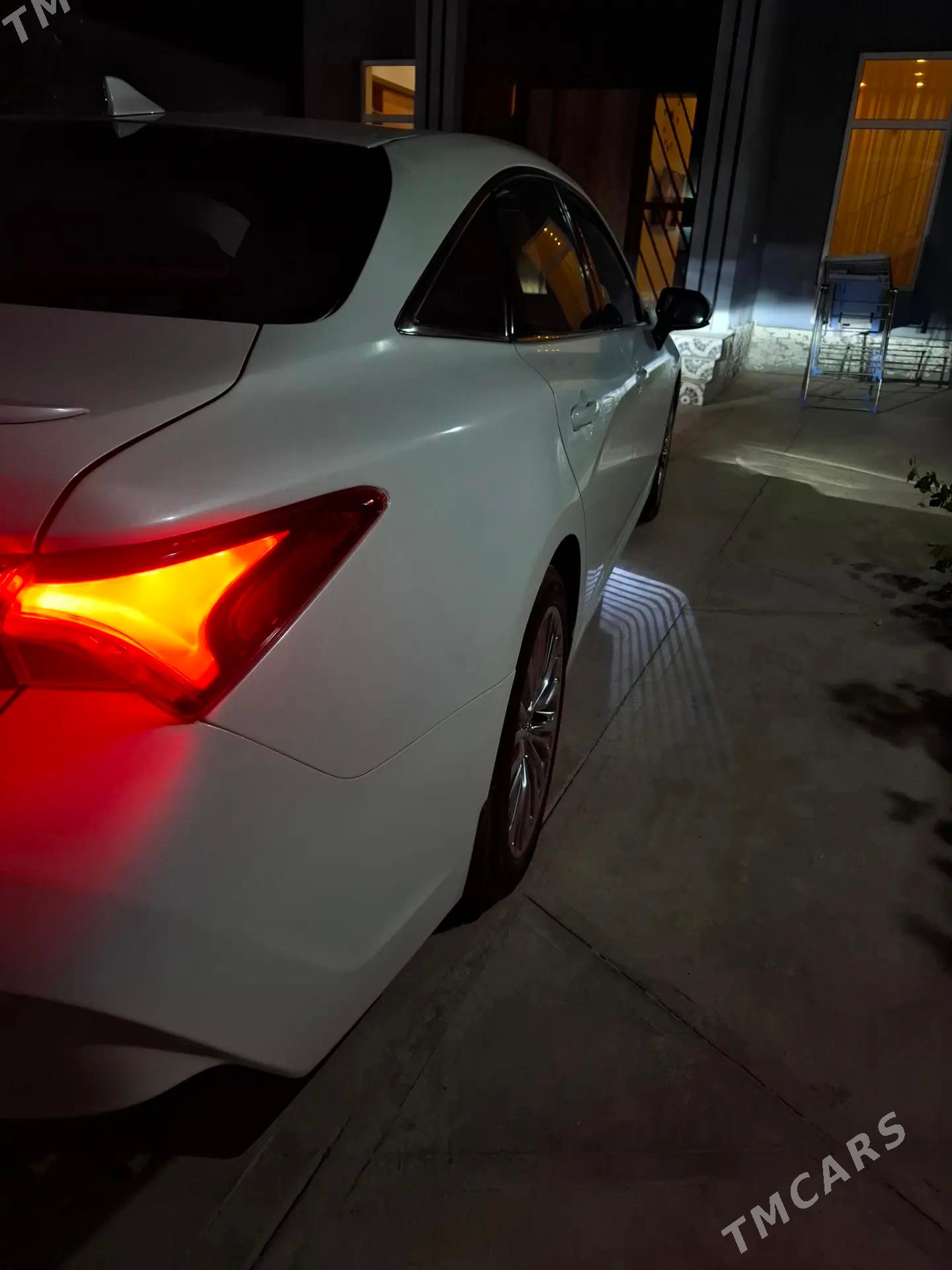 Toyota Avalon 2019 - 438 000 TMT - Ашхабад - img 1