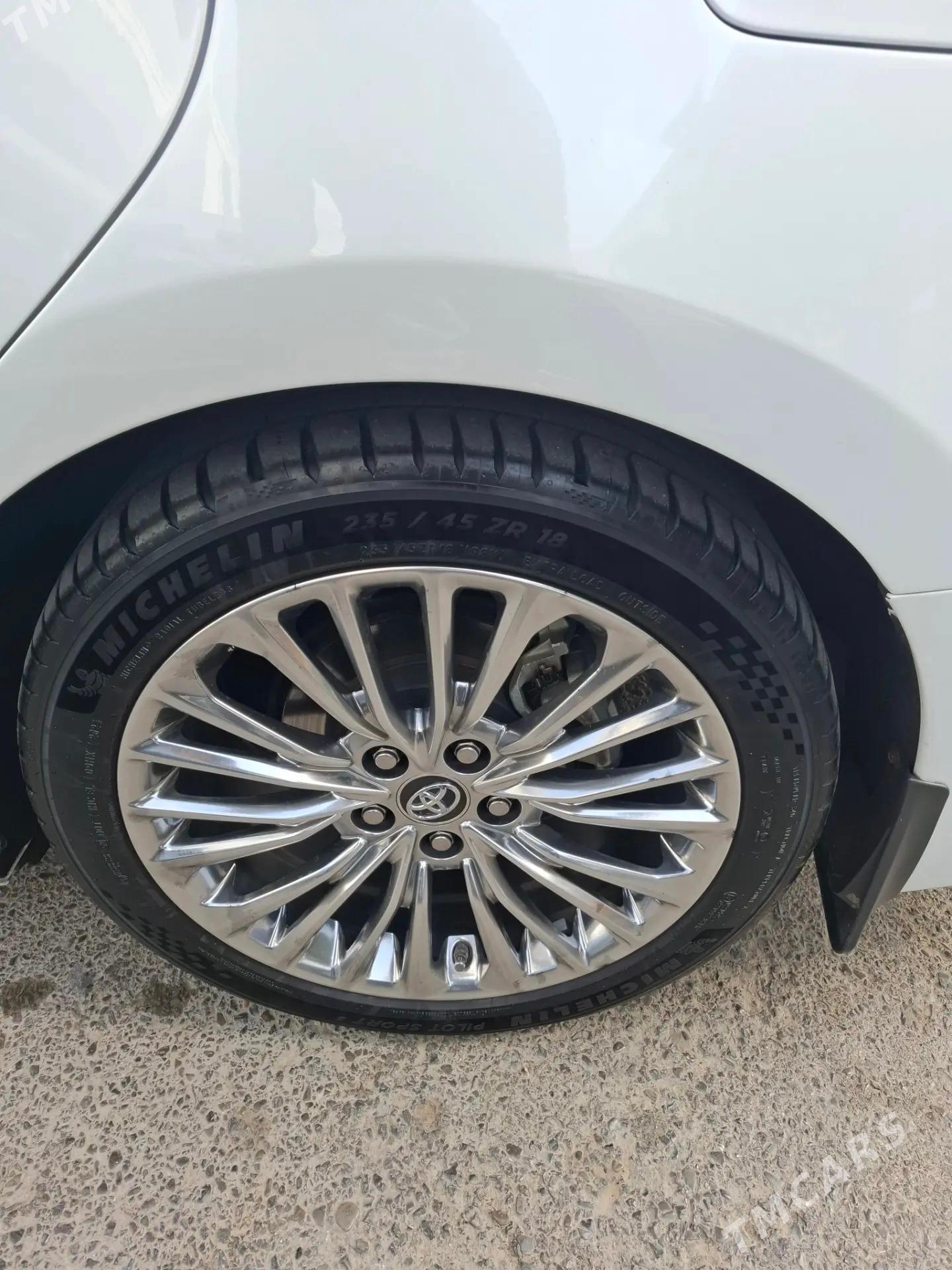 Toyota Avalon 2019 - 438 000 TMT - Ашхабад - img 10