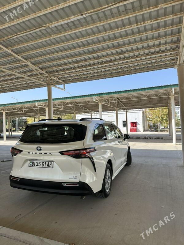 Toyota Sienna 2021 - 460 000 TMT - Чоганлы - img 5