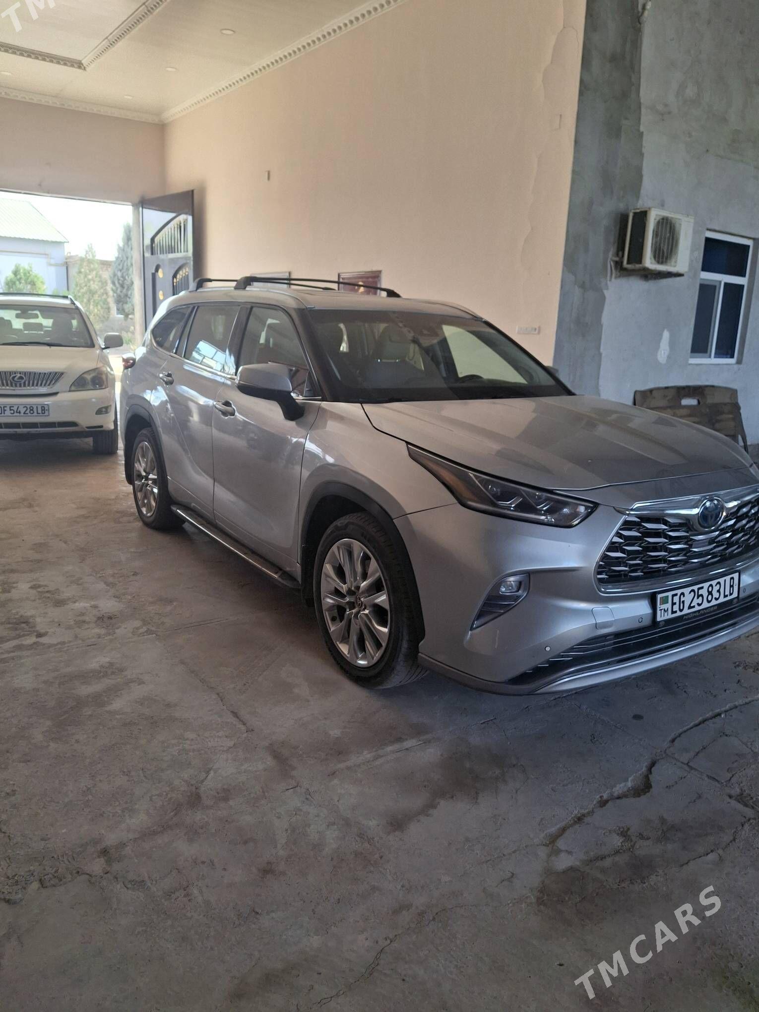 Toyota Highlander 2020 - 500 000 TMT - Türkmenabat - img 4