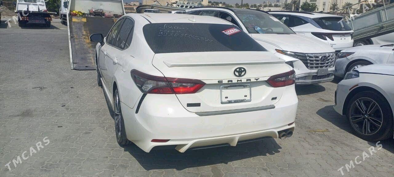 Toyota Camry 2022 - 345 000 TMT - Kerki - img 8
