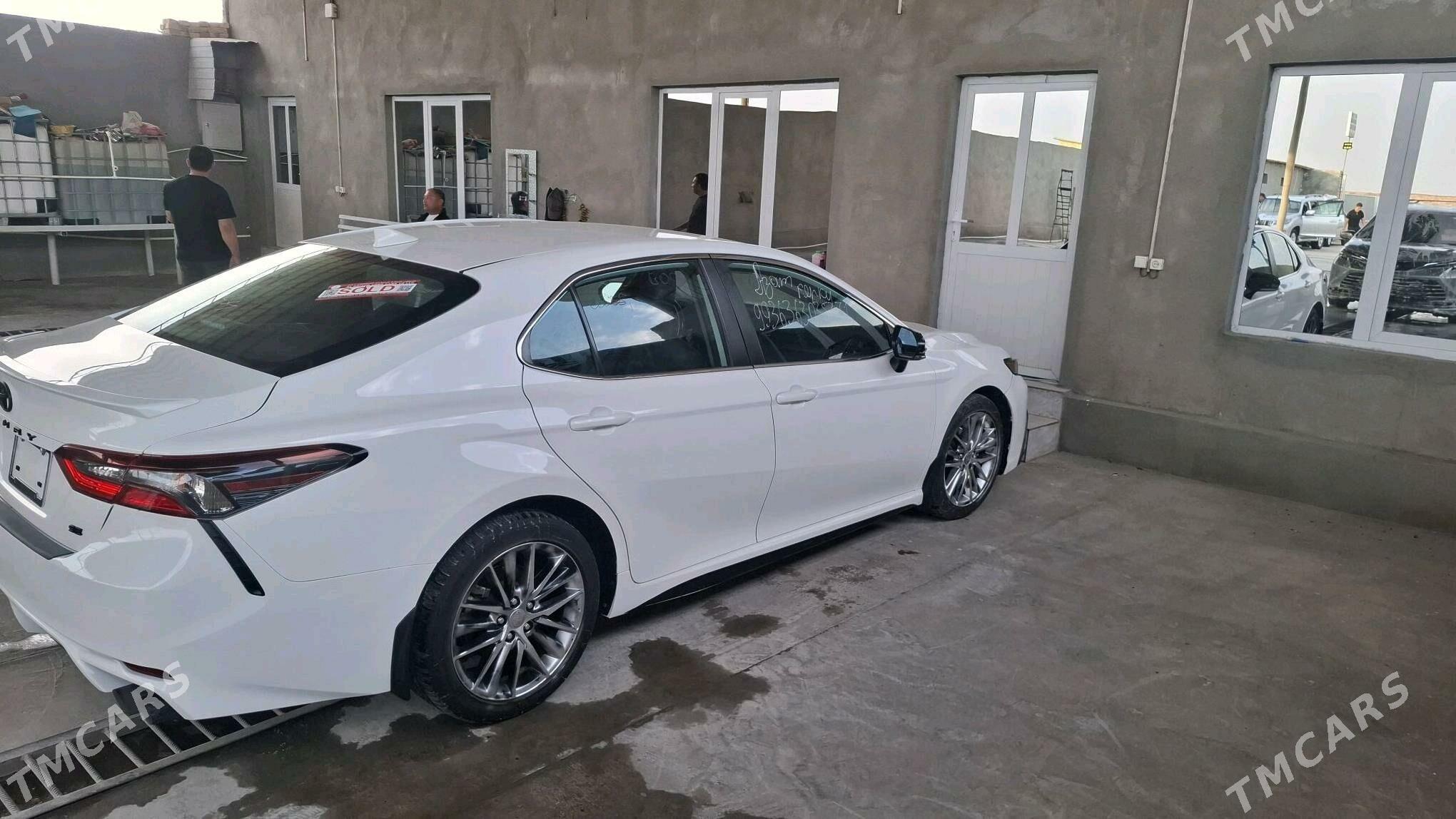 Toyota Camry 2022 - 345 000 TMT - Kerki - img 7
