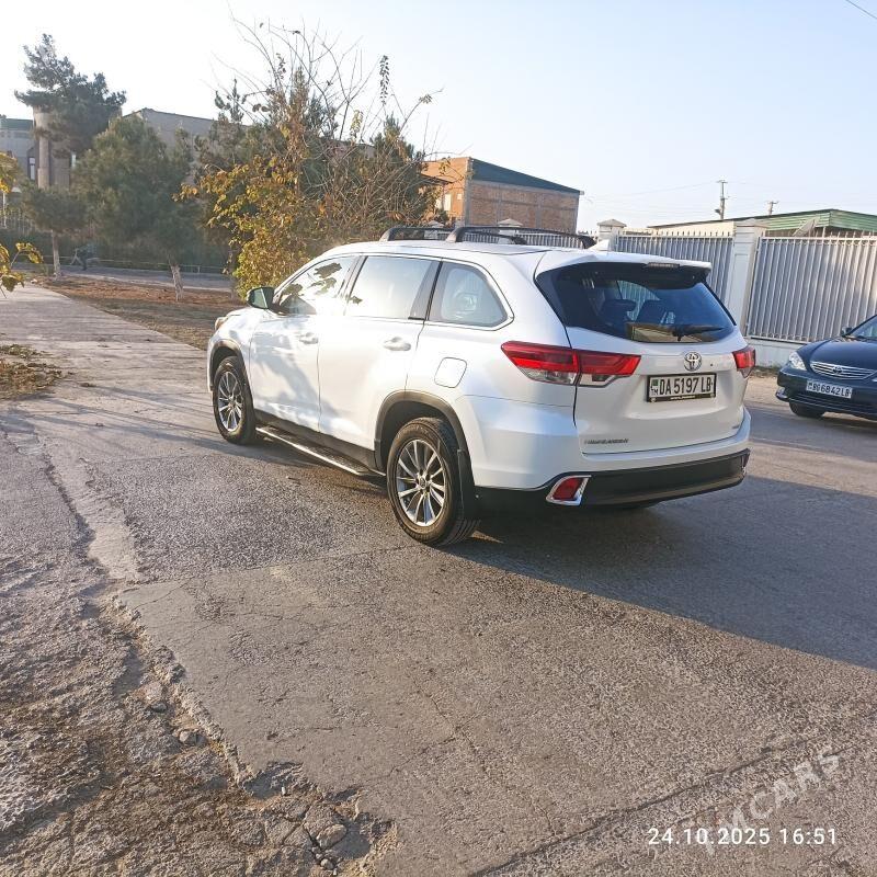 Toyota Highlander 2019 - 465 000 TMT - Туркменабат - img 10