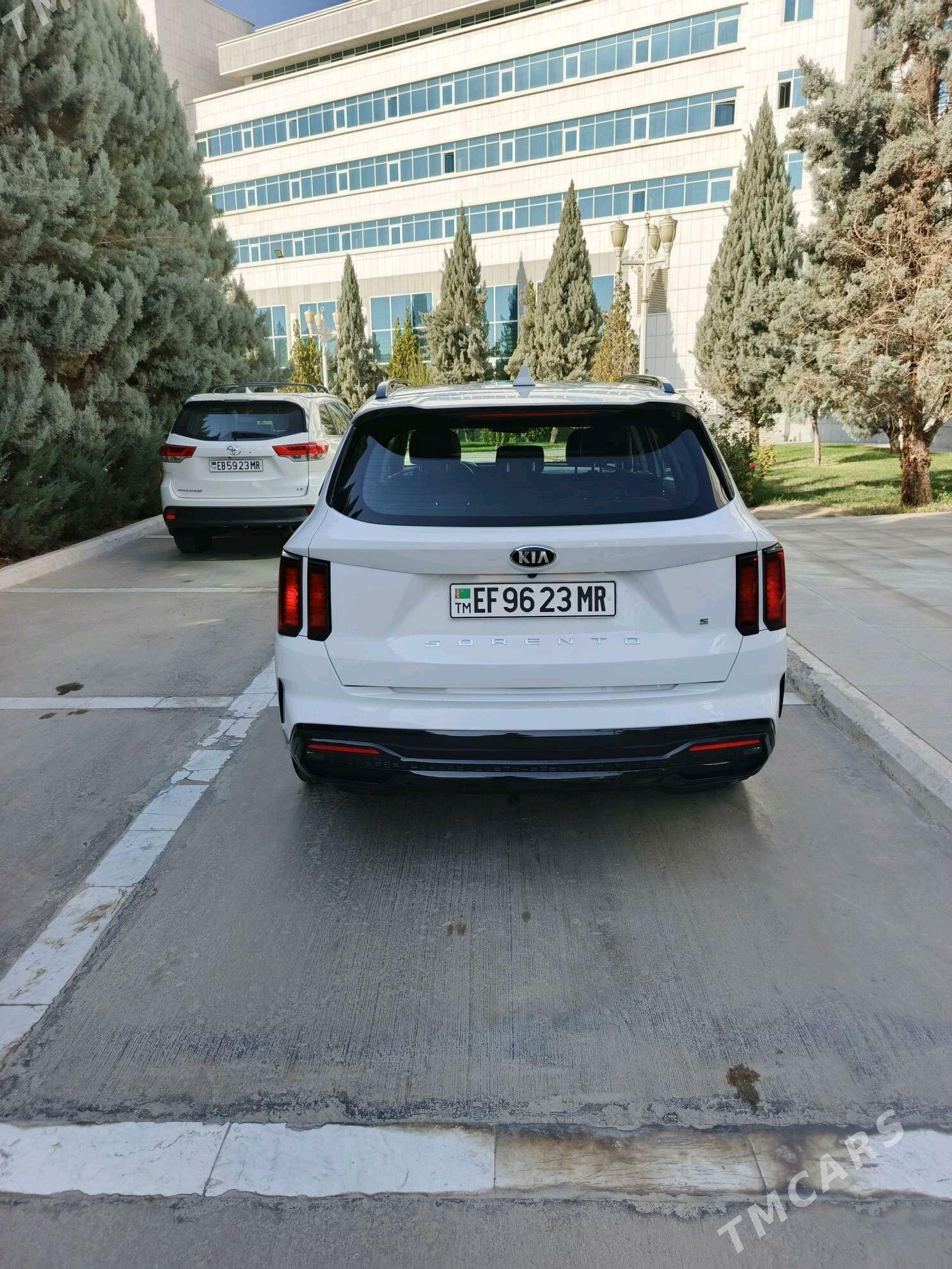 Kia Sorento 2021 - 400 000 TMT - Мары - img 3