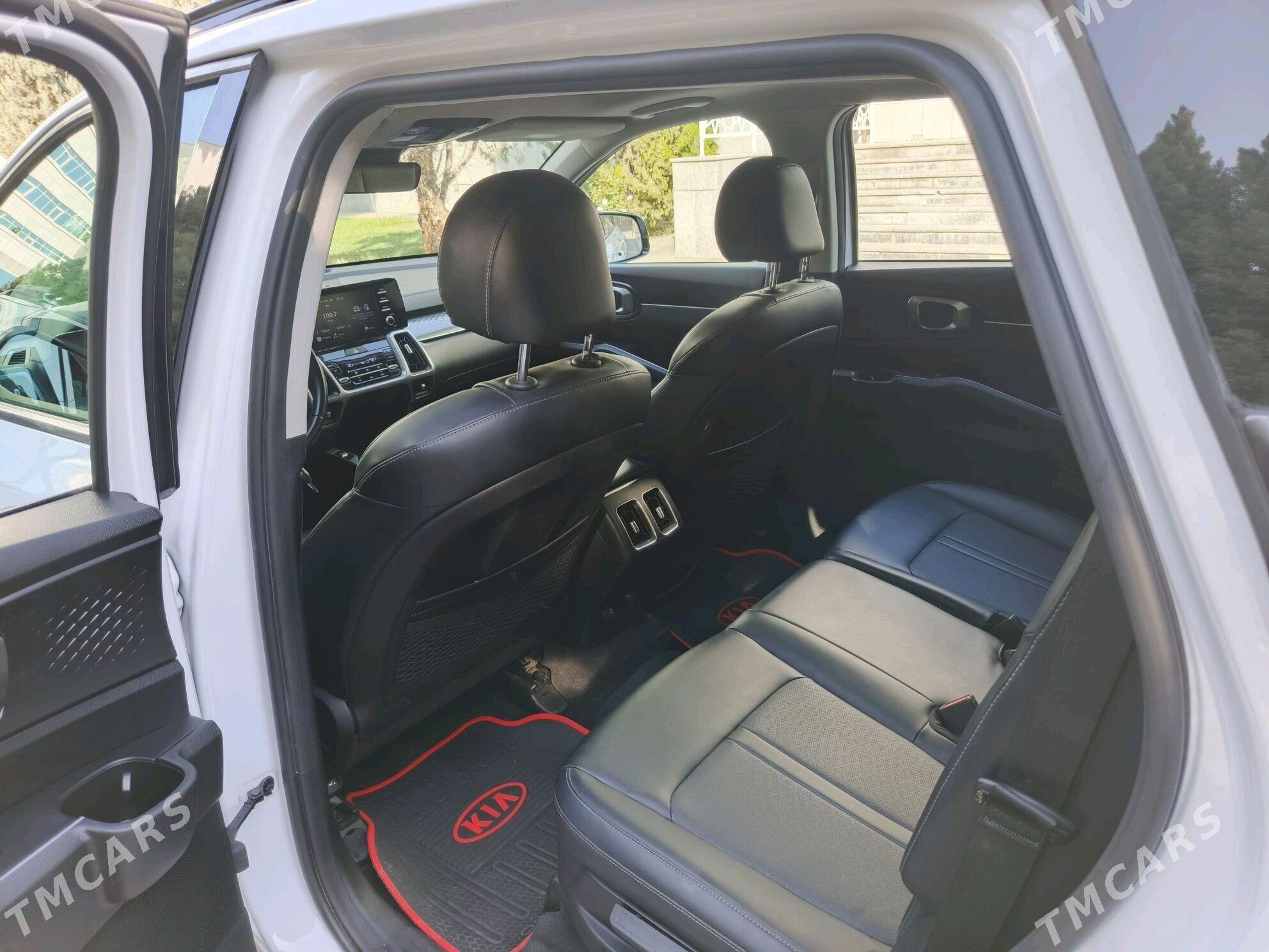 Kia Sorento 2021 - 400 000 TMT - Мары - img 6