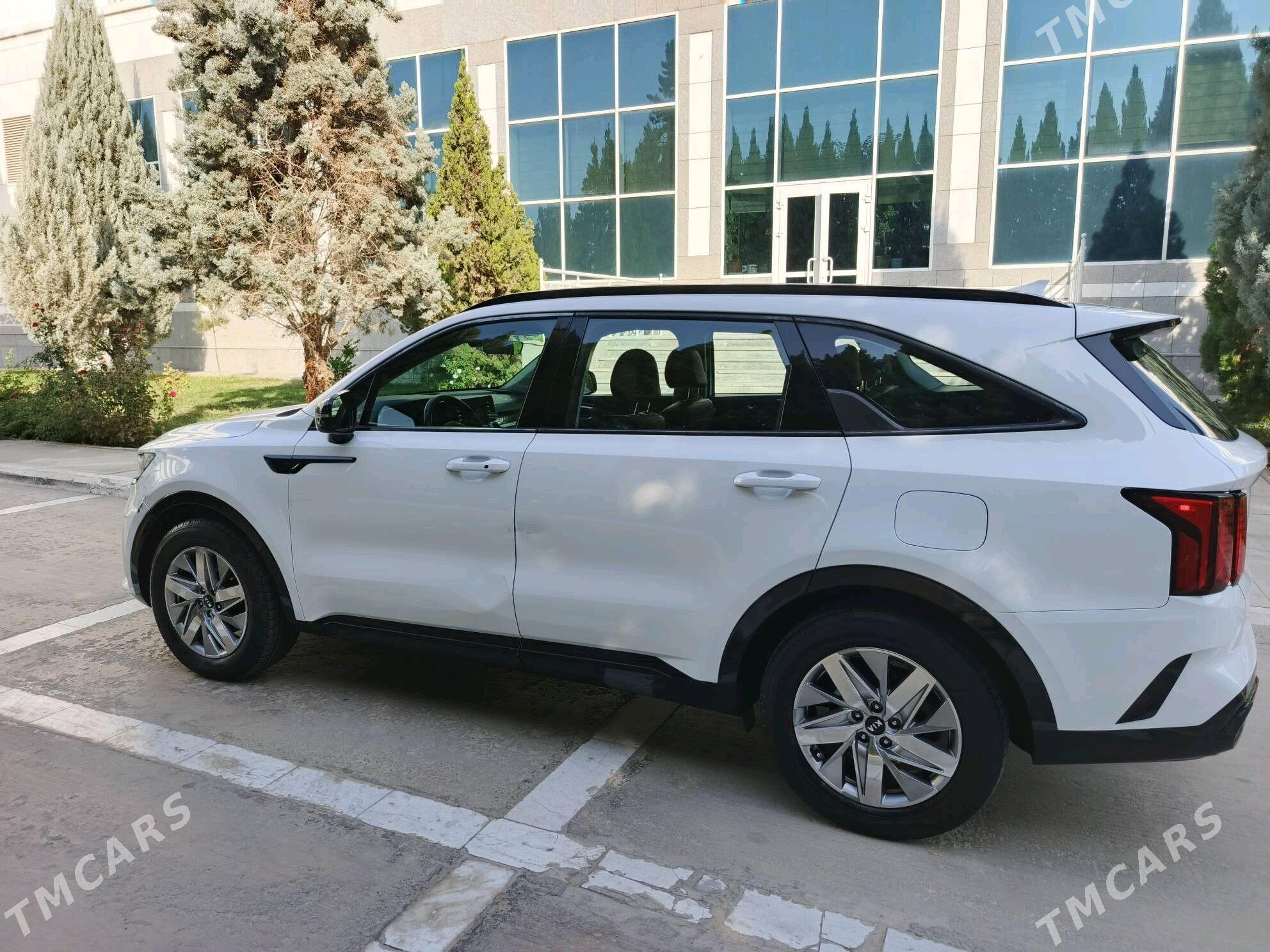 Kia Sorento 2021 - 400 000 TMT - Мары - img 4