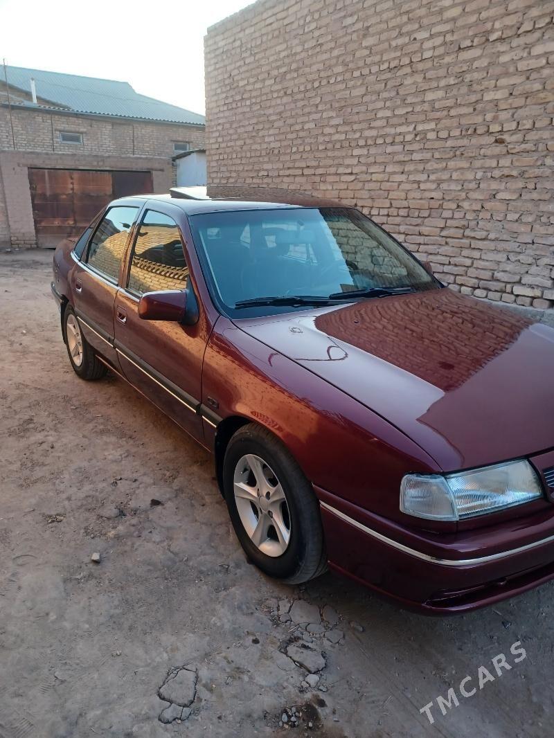 Opel Vectra 1990 - 38 000 TMT - Farap - img 5
