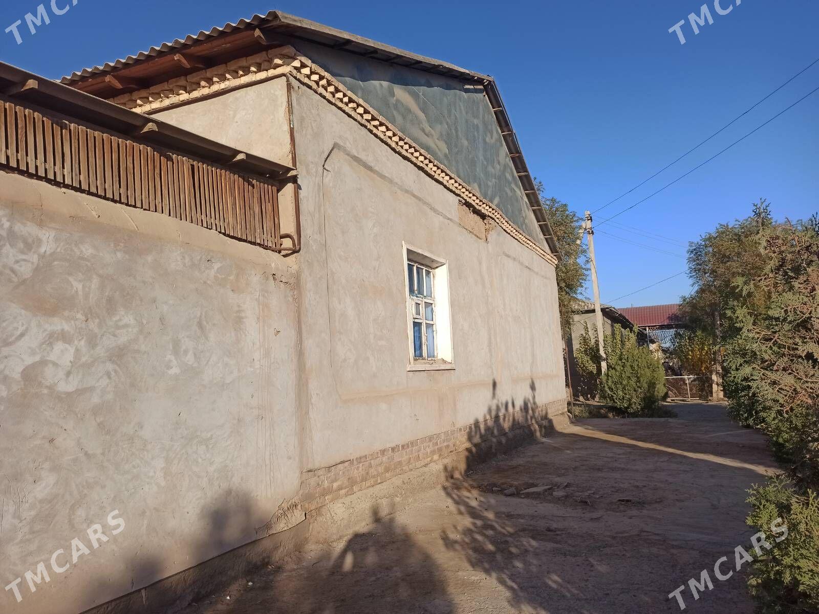 Satlyk jay - етр. Туркменбаши - img 1