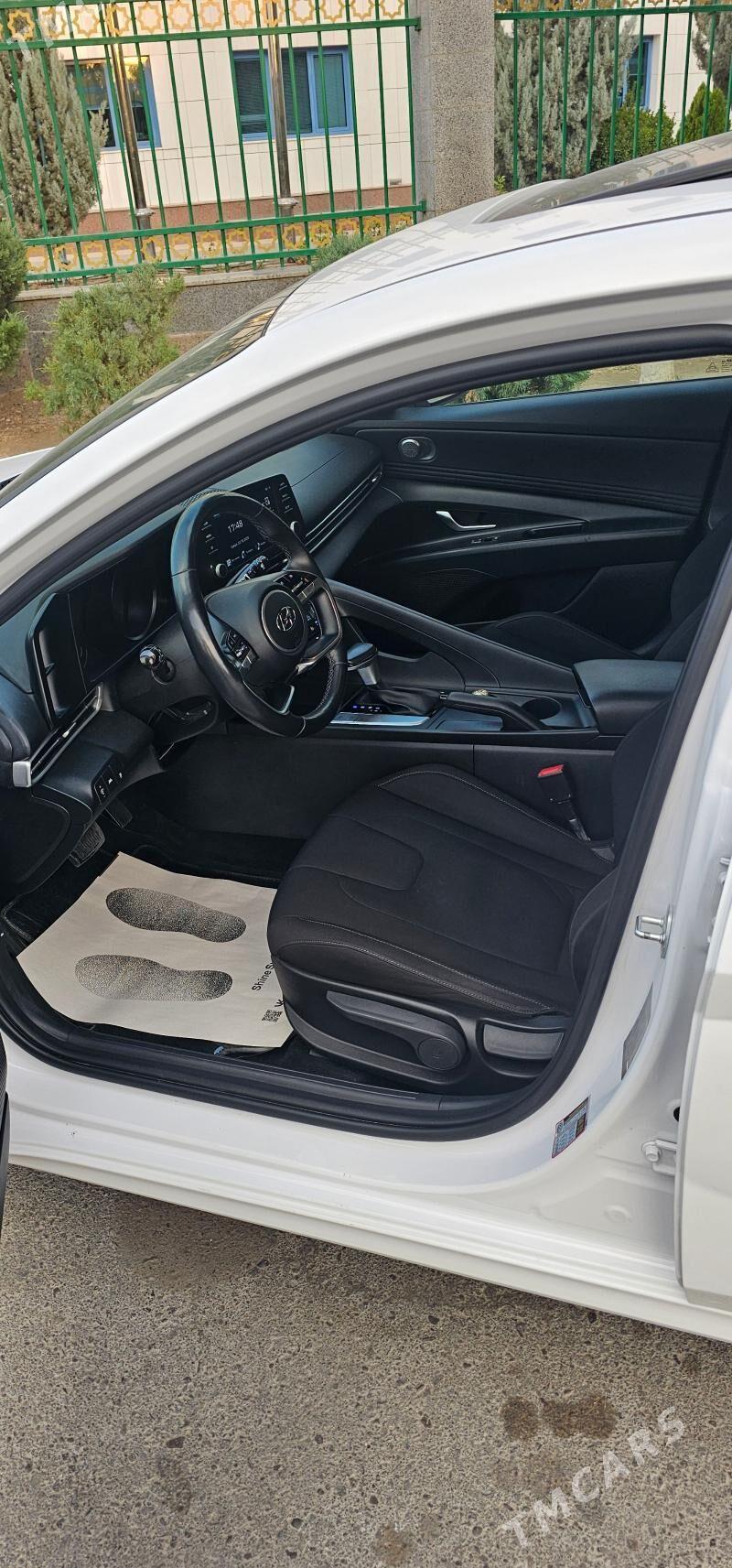 Hyundai Elantra 2022 - 250 000 TMT - Ашхабад - img 4