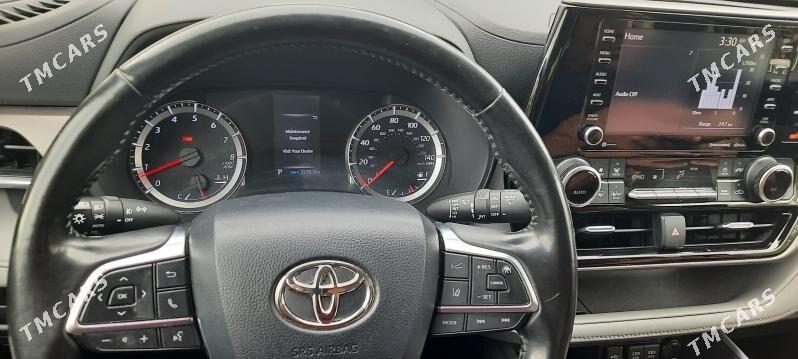 Toyota Grand Highlander 2022 - 440 000 TMT - 30 мкр - img 1