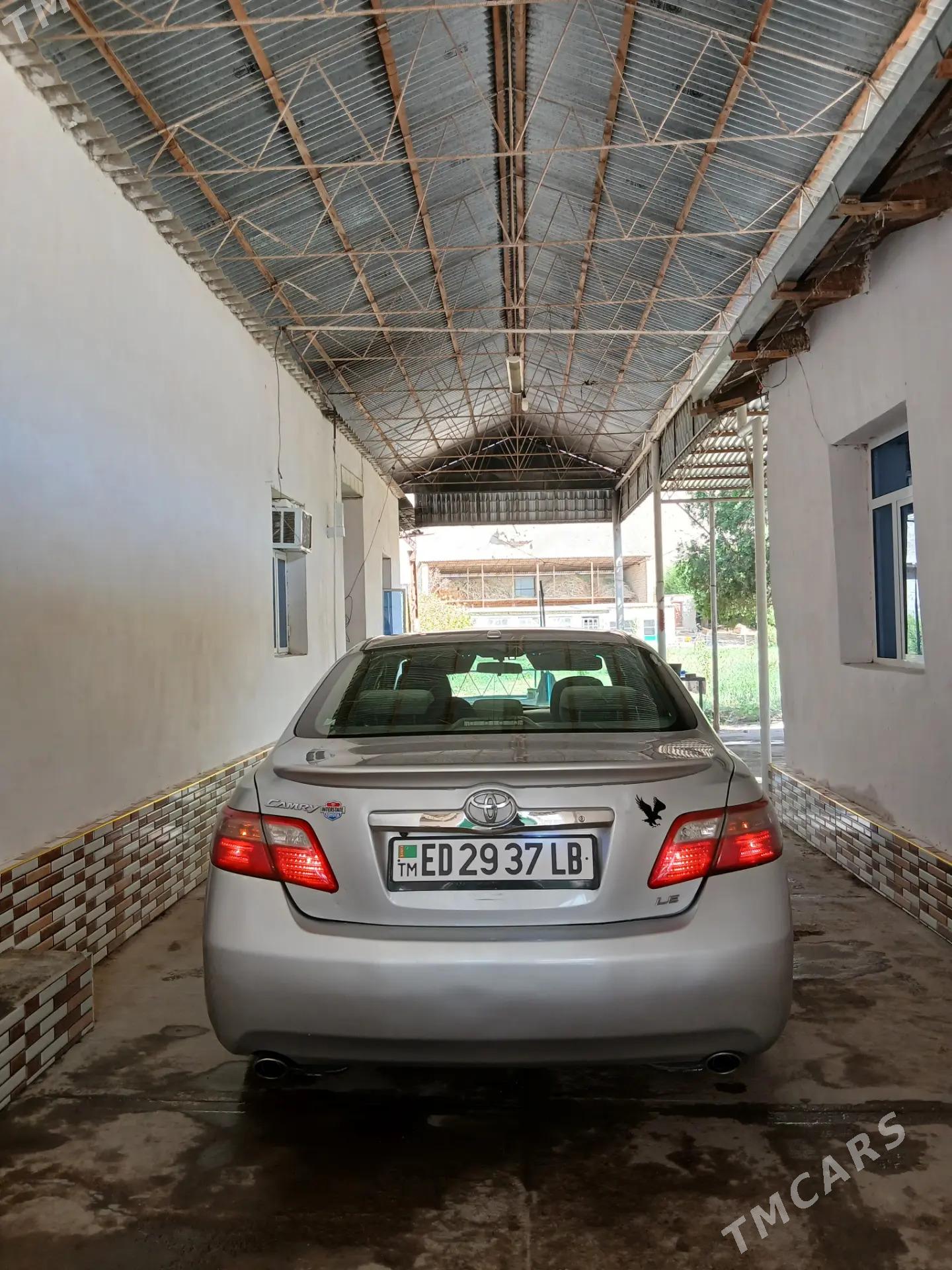 Toyota Camry 2007 - 180 000 TMT - Койтендаг - img 1