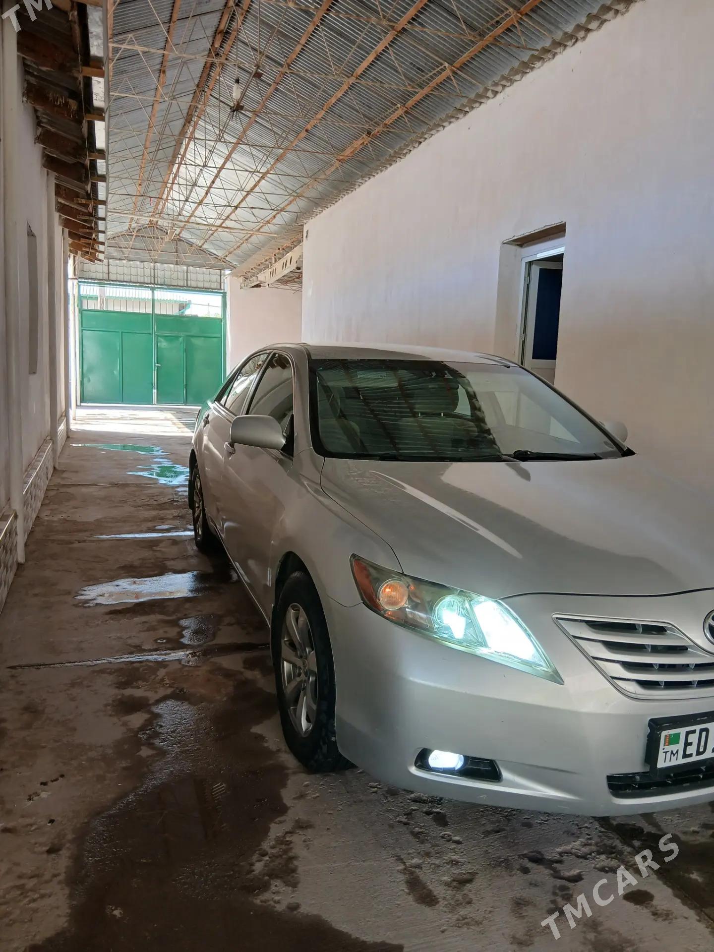 Toyota Camry 2007 - 180 000 TMT - Койтендаг - img 2