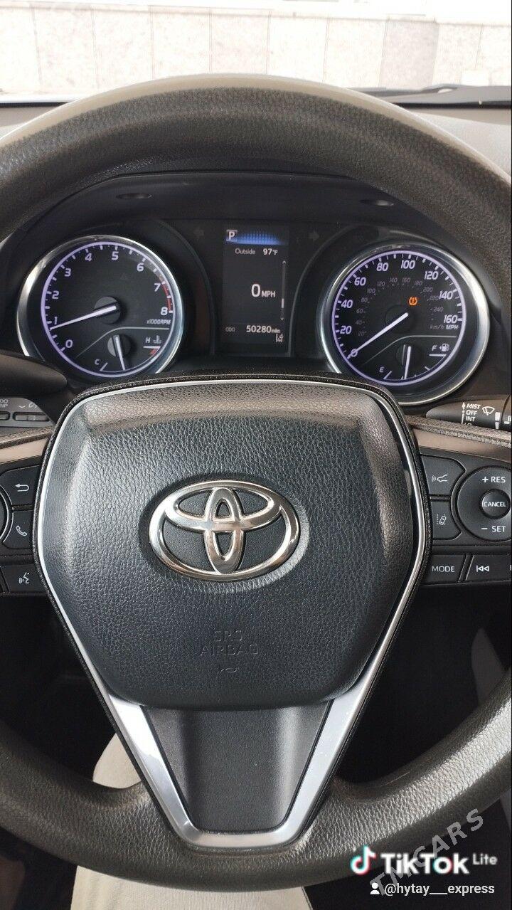 Toyota Camry 2018 - 320 000 TMT - Balkanabat - img 2