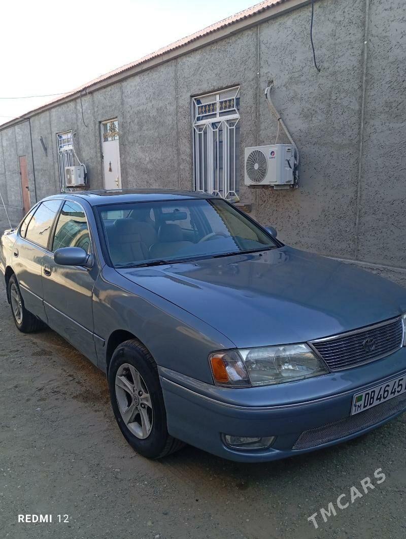 Toyota Avalon 1996 - 125 000 TMT - Гумдаг - img 1