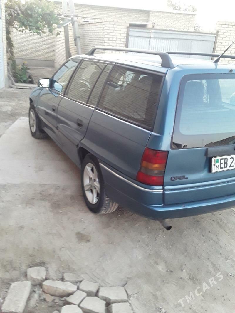 Opel Astra 1993 - 50 000 TMT - Farap - img 2