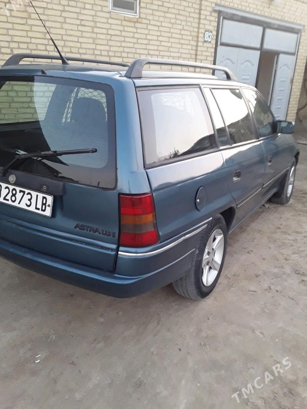Opel Astra 1993 - 50 000 TMT - Farap - img 6
