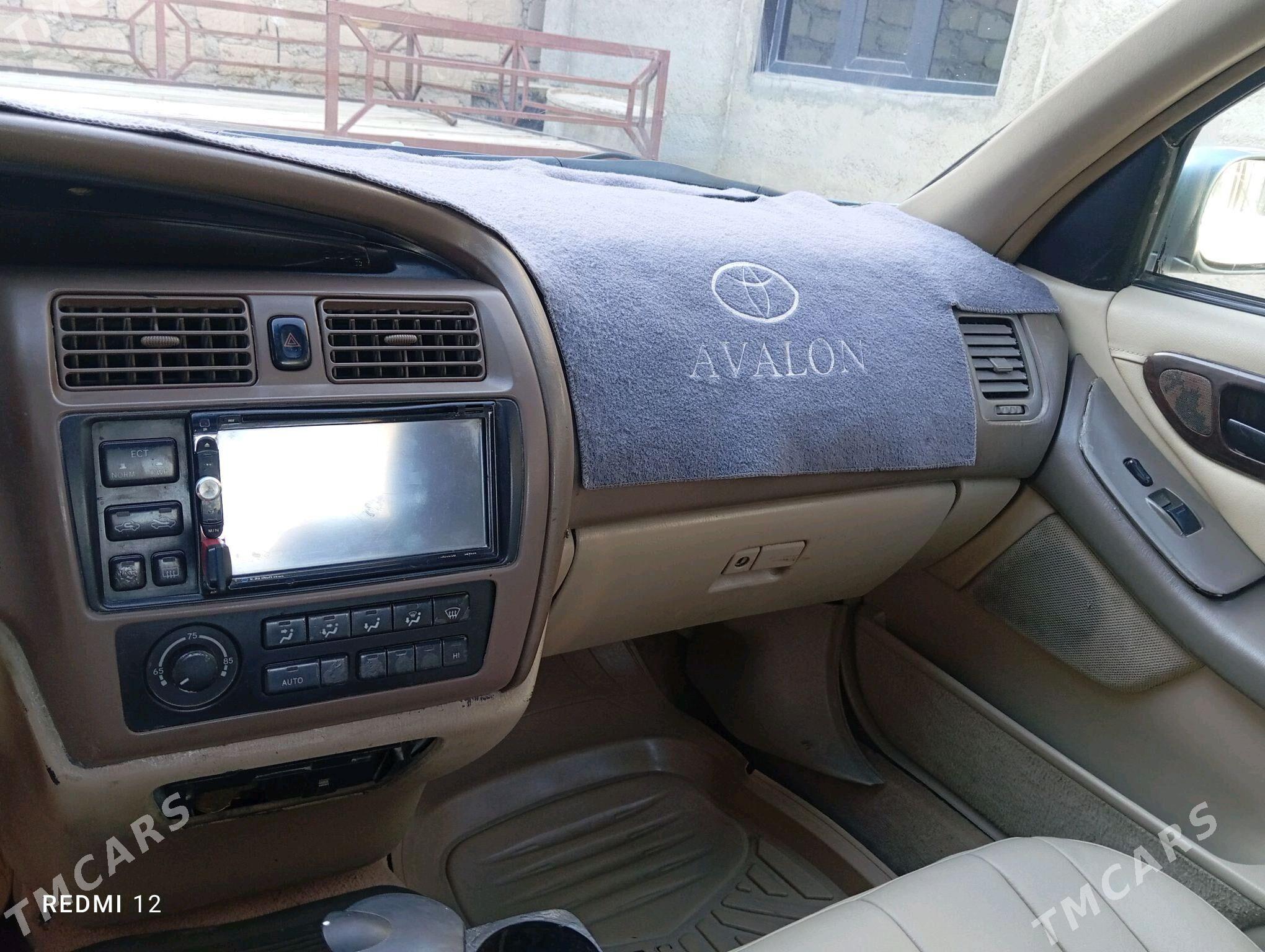 Toyota Avalon 1996 - 125 000 TMT - Гумдаг - img 7