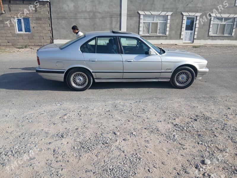 BMW 5 Series 1992 - 40 000 TMT - Кака - img 4