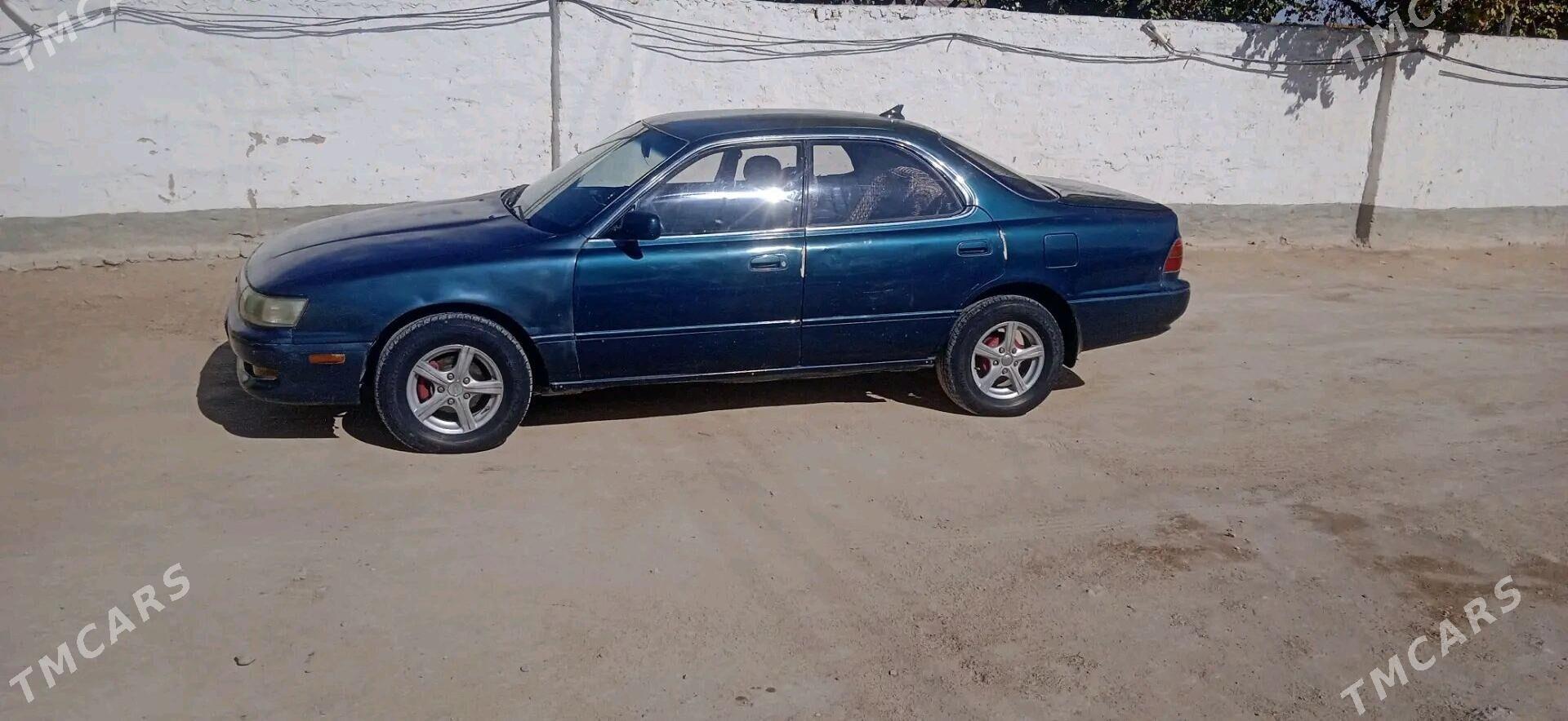 Toyota Vista 1991 - 55 000 TMT - Газаджак - img 2