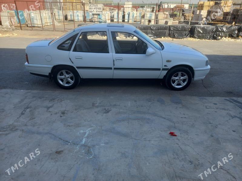 Opel Vectra 1992 - 42 000 TMT - Ак-Бугдайский этрап - img 5