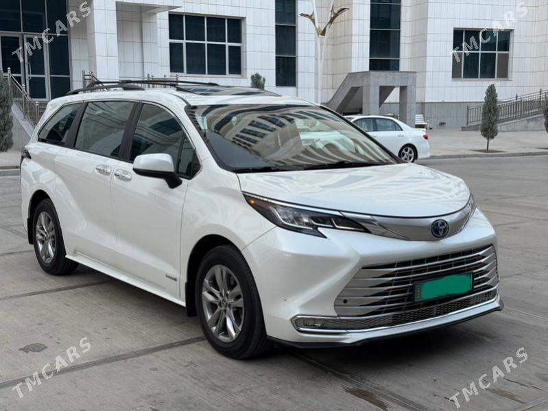 Toyota Sienna 2021 - 600 000 TMT - Aşgabat - img 9