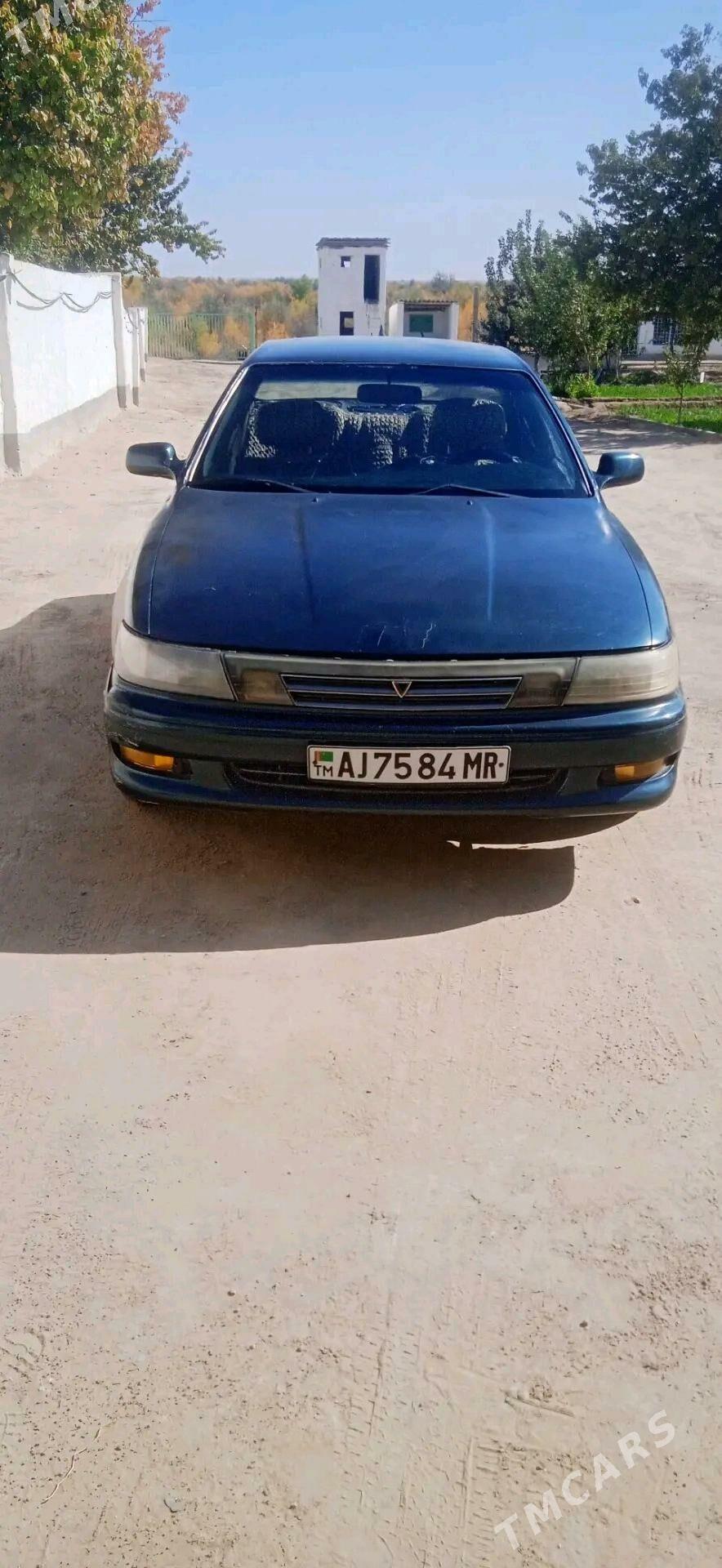 Toyota Vista 1991 - 55 000 TMT - Газаджак - img 6