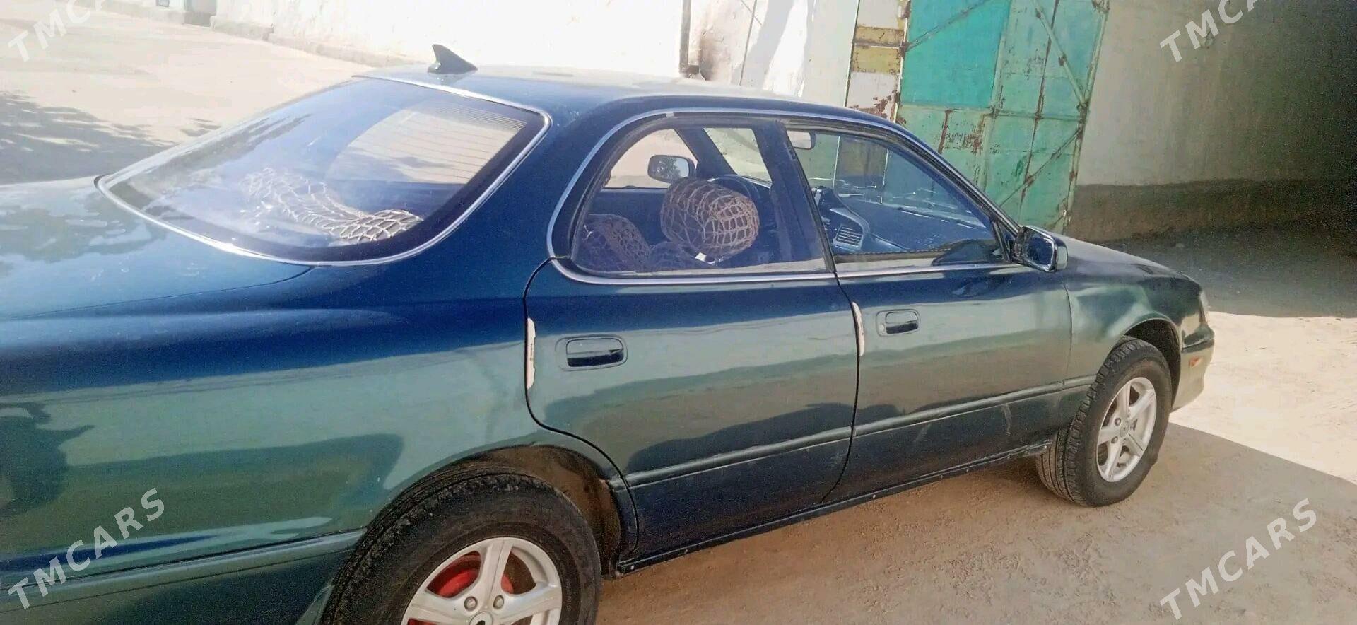 Toyota Vista 1991 - 55 000 TMT - Газаджак - img 5