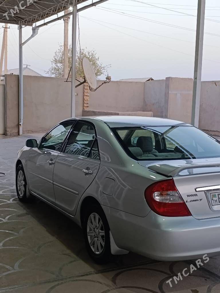 Toyota Camry 2003 - 172 000 TMT - Теджен - img 1