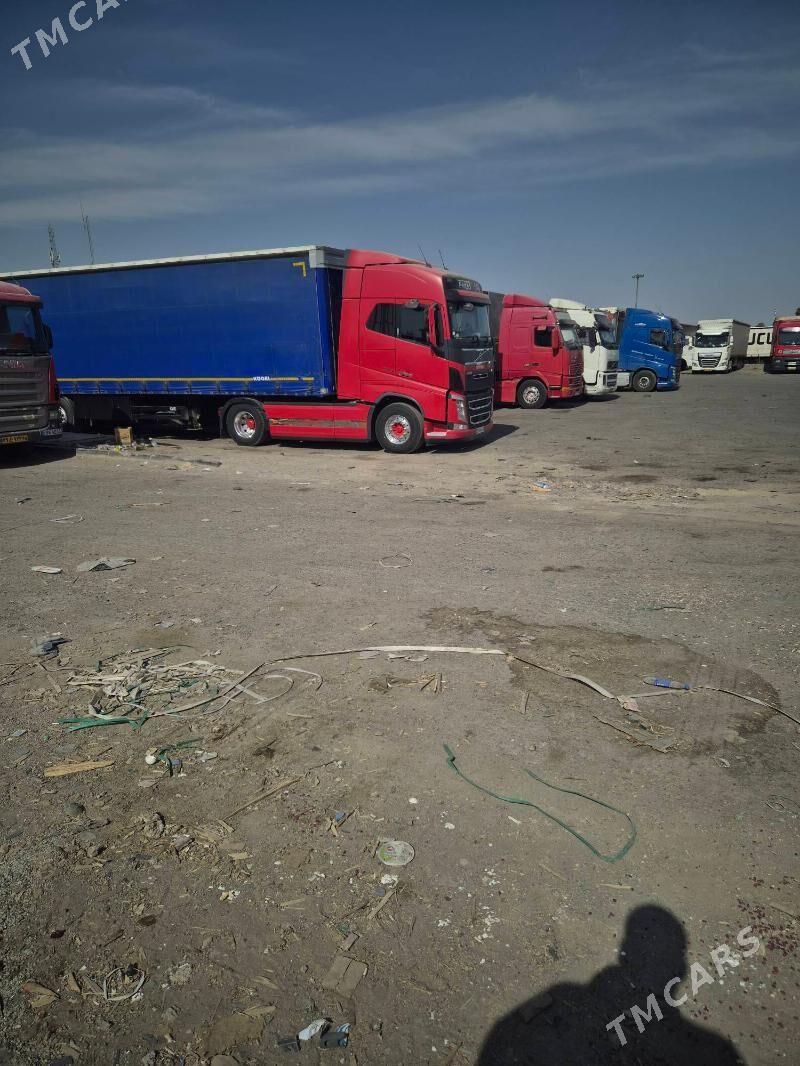 Volvo EURO 4 2019 - 1 800 000 TMT - Ашхабад - img 3