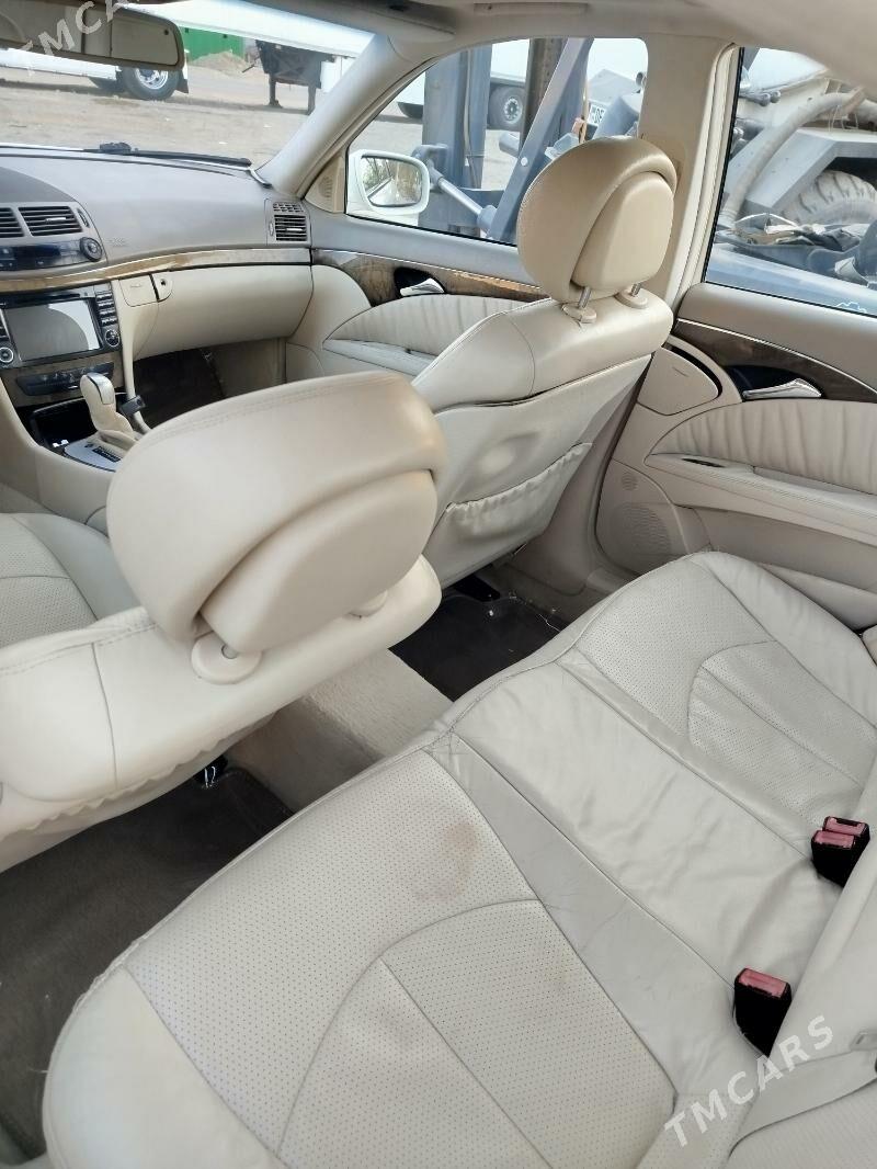 Mercedes-Benz E320 2003 - 160 000 TMT - Мары - img 1