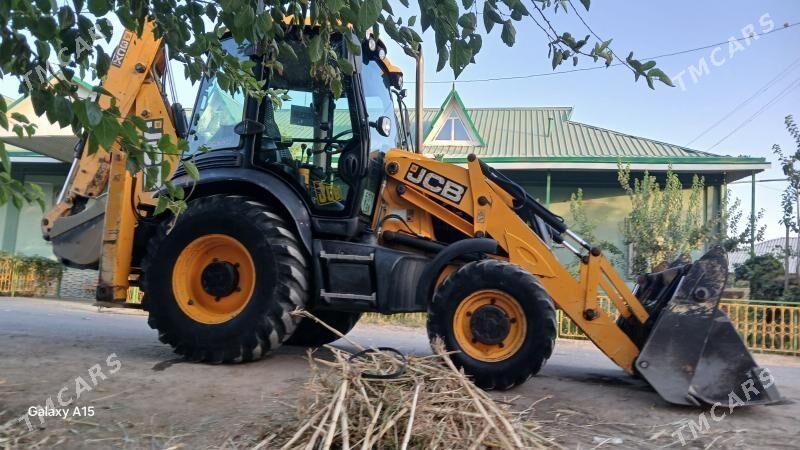JCB 3CX ECO 2013 - 720 000 TMT - Туркменабат - img 2