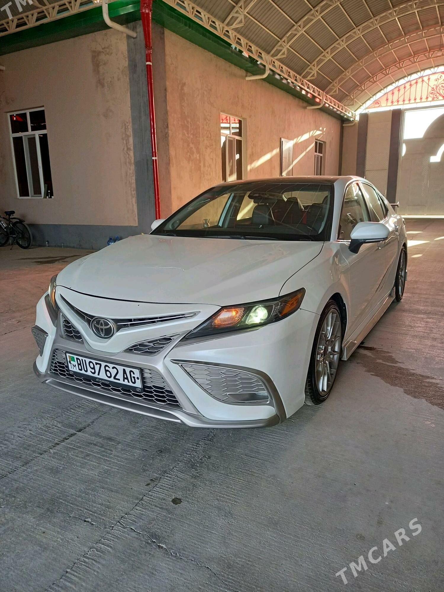 Toyota Camry 2021 - 370 000 TMT - Ашхабад - img 10